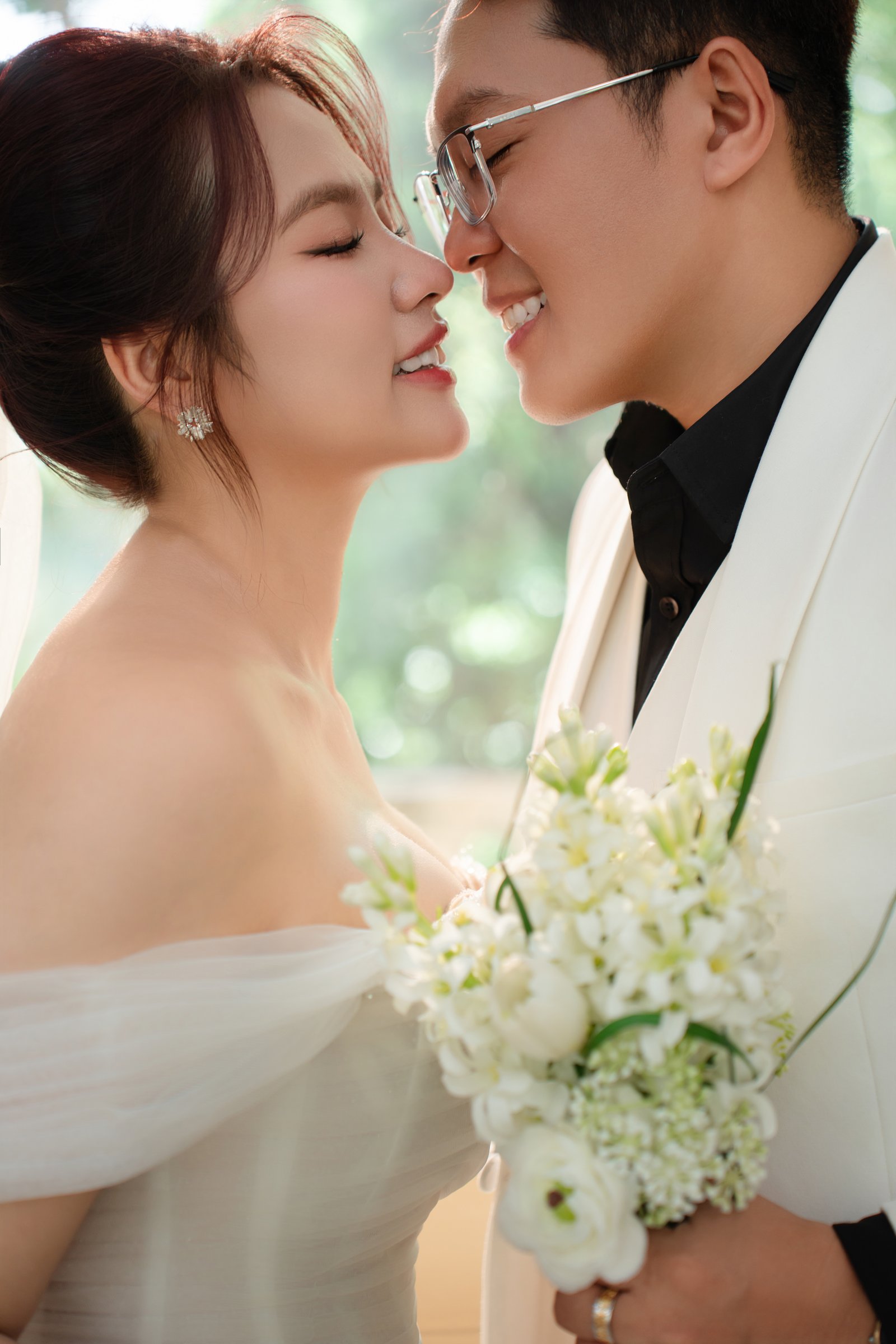 Huy & Dung